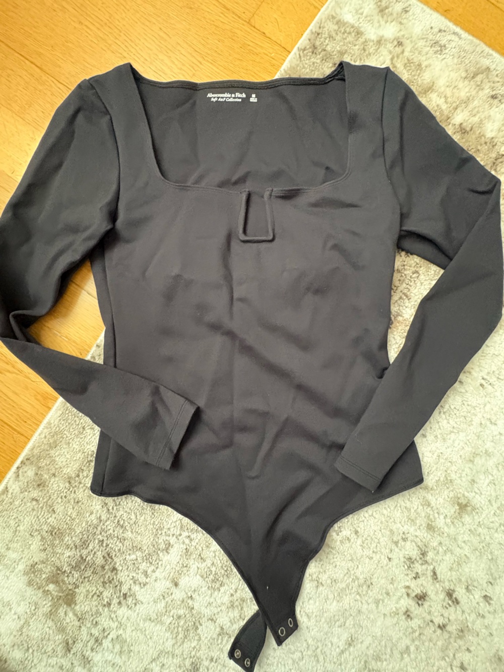 Abercrombie & Fitch Black Crewneck Long-Sleeve Bodysuit Sweater
